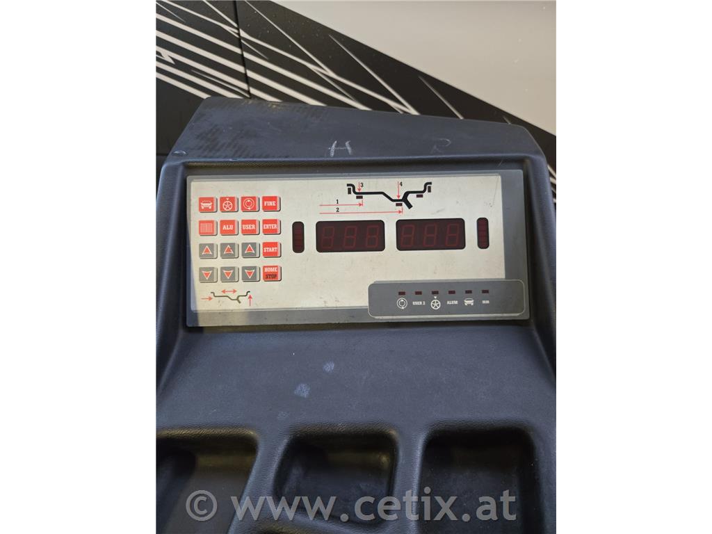 Tovorni centrirni stroj TIP TOP 792 - rabljen