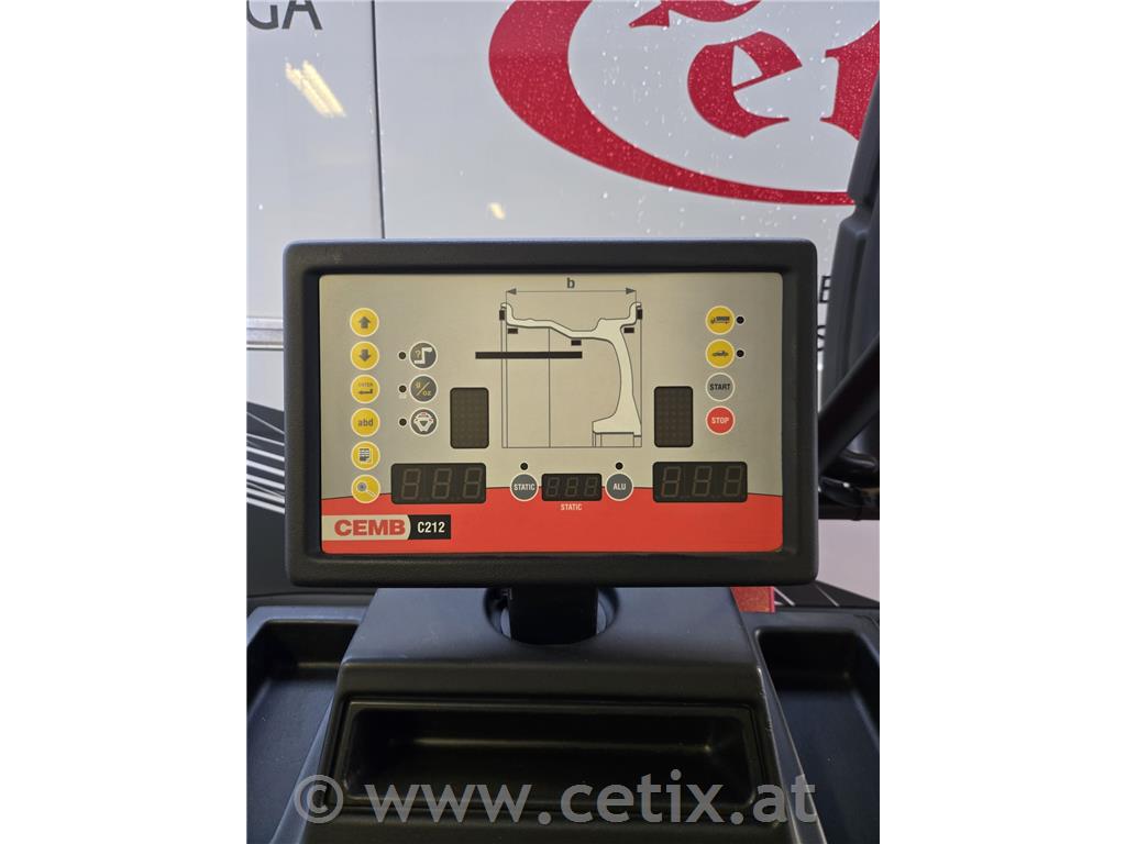 Tovorni centrirni stroj CEMB C212 - rabljen